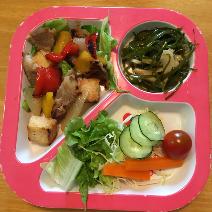 こどもの夕食プレート2 野菜グリル 切り昆布 レシピ 作り方 By みぃちゃんのお弁当 楽天レシピ こどもの夕食プレート2 野菜グリル 切り昆布 レシピ 作り方 By みぃちゃんのお弁当 楽天レシピ